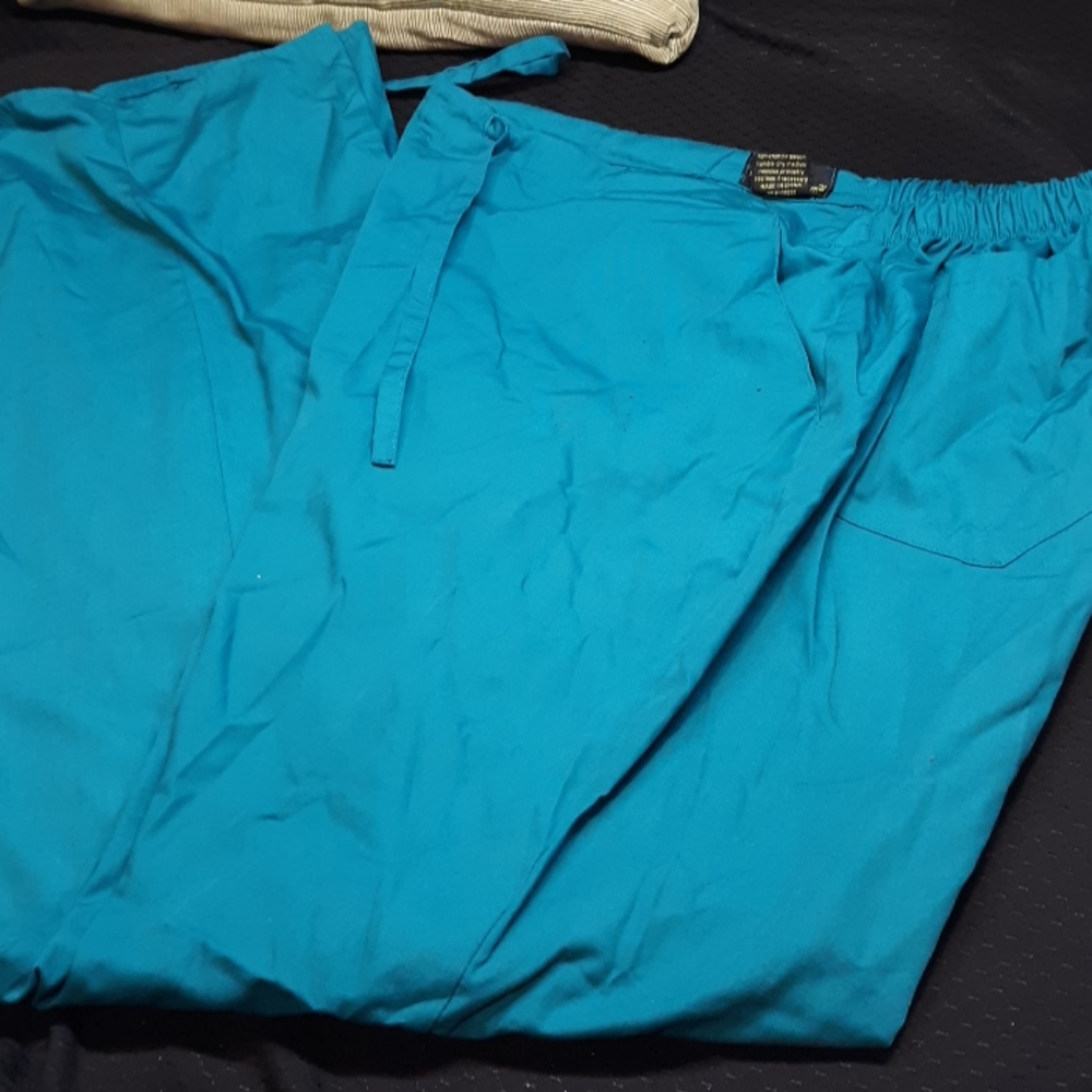 Natural Uniform  green